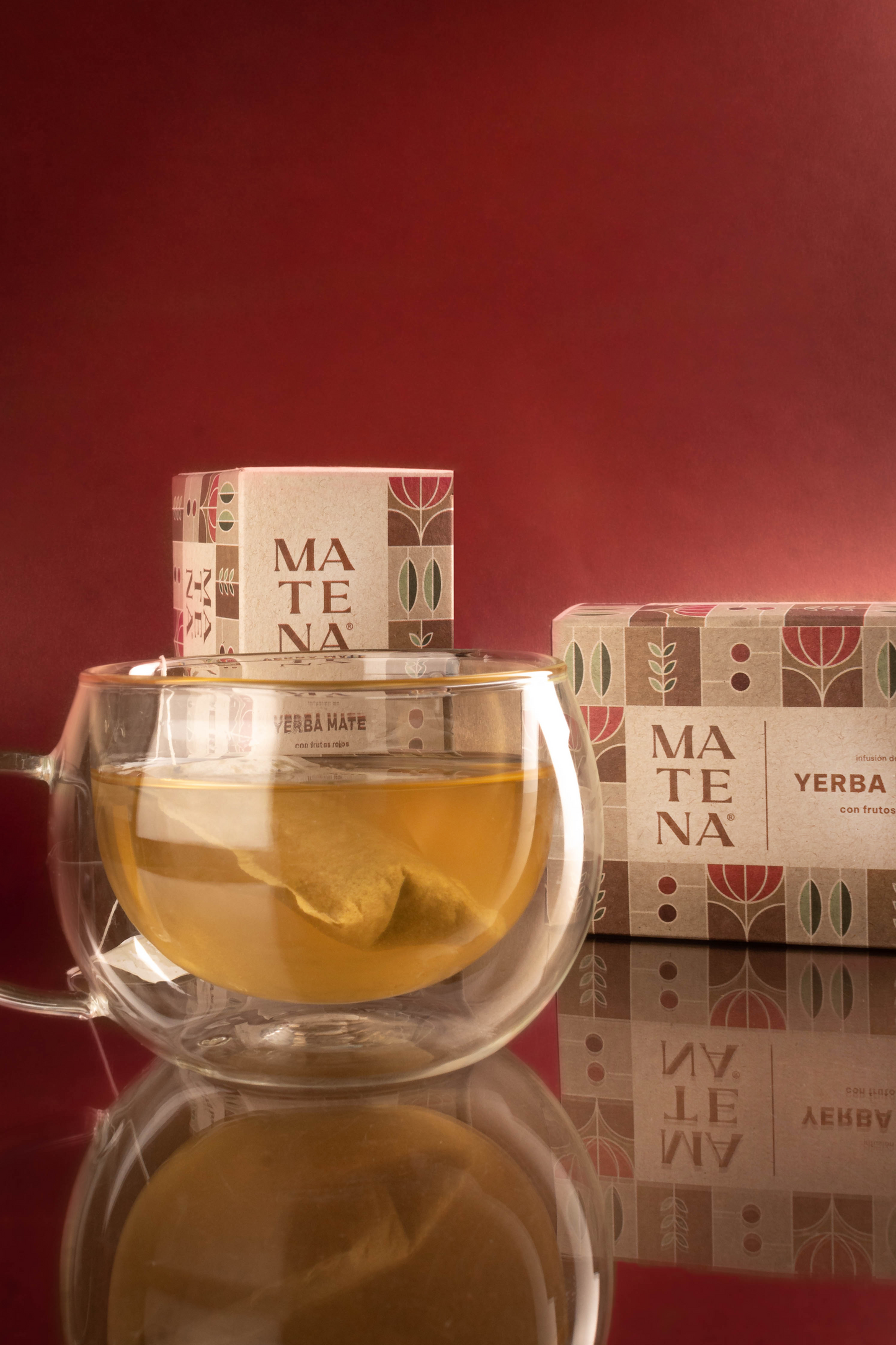 Yerba Mate en Saquitos con FRUTOS ROJOS (caja x 20 unidades)